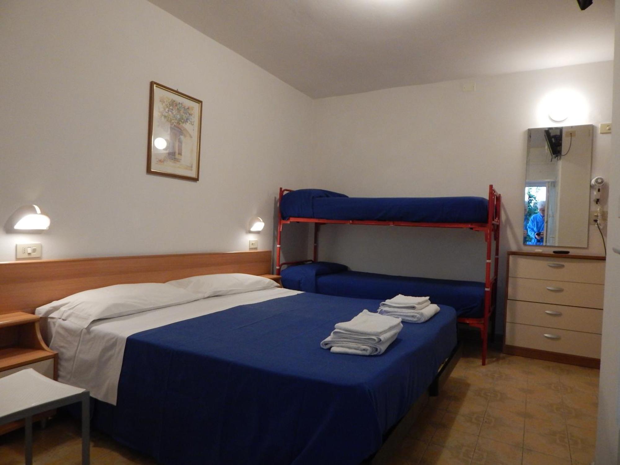 Hotel Vera Riccione Esterno foto