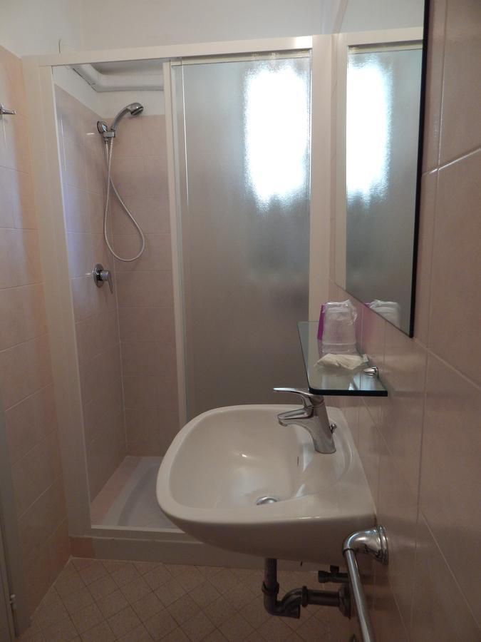 Hotel Vera Riccione Esterno foto